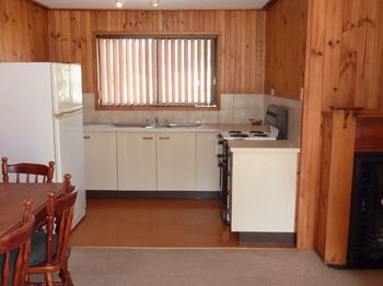 Hunter Hideaway Cottages - Accommodation Gold Coast 7