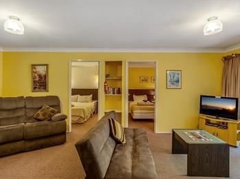 Tanglewood Gardens - 1 Gold Coast 4