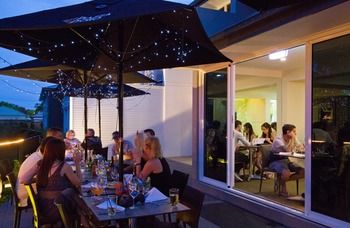 Remington Motor Inn - Accommodation Gold Coast 8