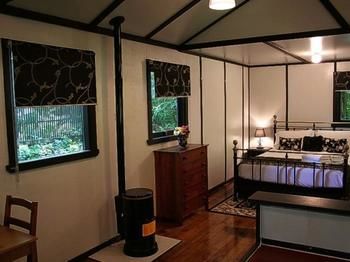 Tudor Cottages Mt Dandenong - Accommodation Gold Coast 10