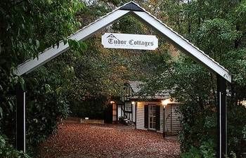 Tudor Cottages Mt Dandenong - Accommodation Gold Coast 21