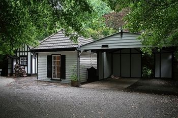 Tudor Cottages Mt Dandenong - Accommodation Gold Coast 22