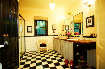 Merrow Cottages - Accommodation Gold Coast 14