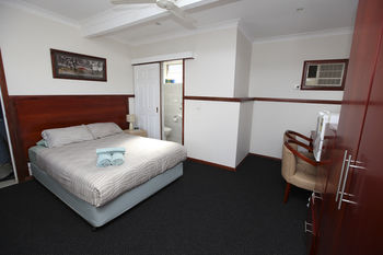 Across Country Motel And Serviced Apartments - Accommodation Gold Coast 15