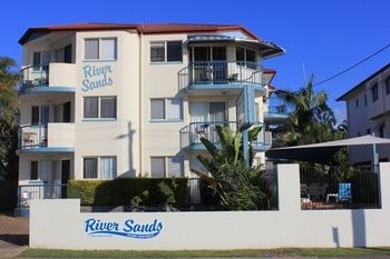 River Sands Apartments - Accommodation Gold Coast 6