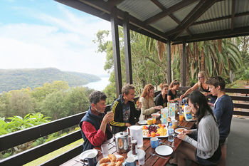 Pittwater YHA - Hostel - Accommodation Gold Coast 2