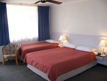 Beach Motel Woolgoolga - Accommodation Gold Coast 2