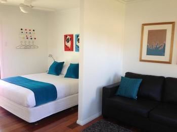 Studio@the Close Morpeth - Accommodation Gold Coast 15
