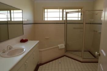 Birchgrove Apartments - Accommodation Gold Coast 8