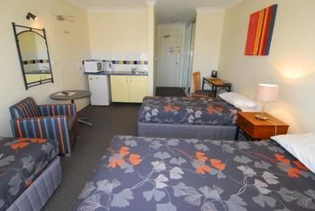 Sands Hotel, Maroubra - Accommodation Gold Coast 15
