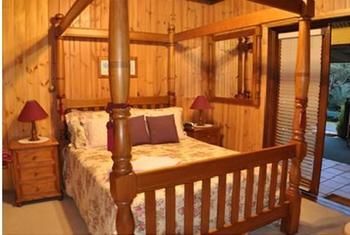 Peppertree Cottage - Accommodation Gold Coast 2