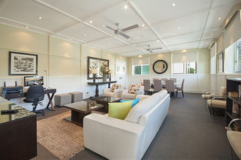 On The Beach Noosa - Accommodation Gold Coast 2