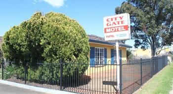 City Gate Motel - Accommodation Gold Coast 1