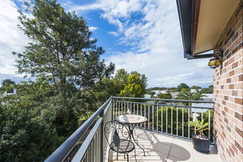 Rooftops Bed & Breakfast - Gold Coast 4U 24