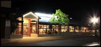 Peden's Hotel - Accommodation Gold Coast 4