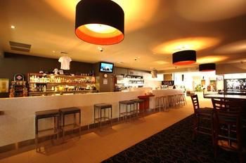 Peden's Hotel - Accommodation Gold Coast 5