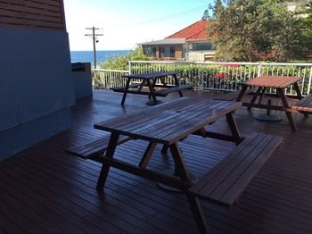 Ocean Front At The Entrance - Accommodation Gold Coast 53
