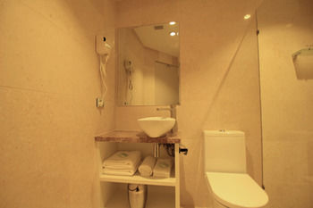 Melrose Apartments - Accommodation Gold Coast 19