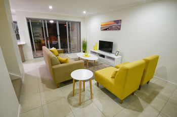 Direct Hotels - Breeze On Brightwater - Accommodation Gold Coast 0