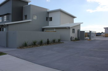 Direct Hotels - Breeze On Brightwater - Accommodation Gold Coast 6