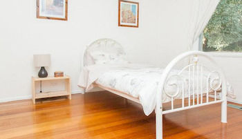 Eltham Retreat - Accommodation Gold Coast 0