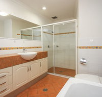 Nautilos Apartments - Accommodation Gold Coast