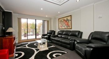 Nautilos Apartments - Accommodation Gold Coast 25