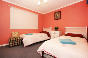 Roseland Holiday House - Accommodation Gold Coast 5