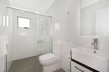 Cooroy Luxury Motel Apartments Noosa - Accommodation Gold Coast 2