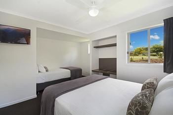 Cooroy Luxury Motel Apartments Noosa - Accommodation Gold Coast 7