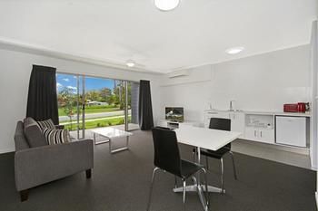 Cooroy Luxury Motel Apartments Noosa - Accommodation Gold Coast 16