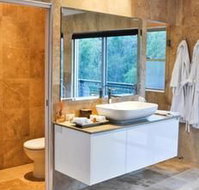Deja Vu Estate - Accommodation Gold Coast