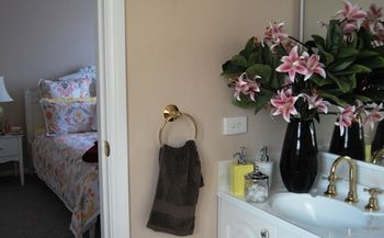 Highclaire House Bed And Breakfast - Accommodation Gold Coast 0
