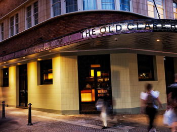 The Old Clare Hotel - Accommodation Gold Coast 32