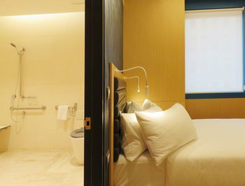 The Tank Stream - Accommodation Gold Coast 21