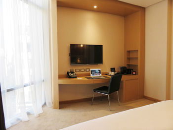 The Tank Stream - Accommodation Gold Coast 34