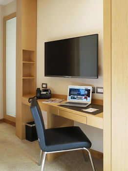 The Tank Stream - Accommodation Gold Coast 36