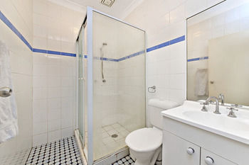 Sinclairs City Hostel - Accommodation Gold Coast 9