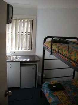 Sinclairs City Hostel - Accommodation Gold Coast 10