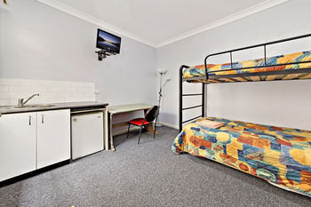 Sinclairs City Hostel - Accommodation Gold Coast 13