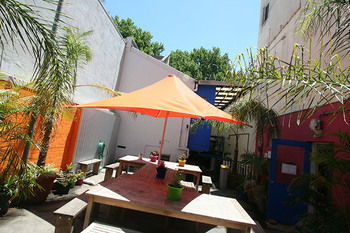 Zing Backpackers - Accommodation Gold Coast 1