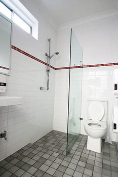 Zing Backpackers - Accommodation Gold Coast 5