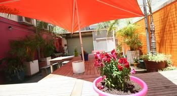 Zing Backpackers - Accommodation Gold Coast 13