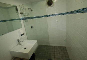 Zing Backpackers - Accommodation Gold Coast 14