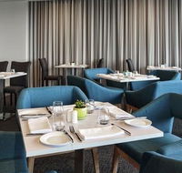 Best Western Plus Lake Kawana Hotel - Gold Coast 4U