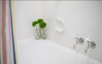 Apartment2c - Ormond - Accommodation Gold Coast 1