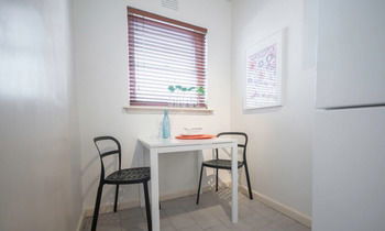 Apartment2c - Ormond - Accommodation Gold Coast 4