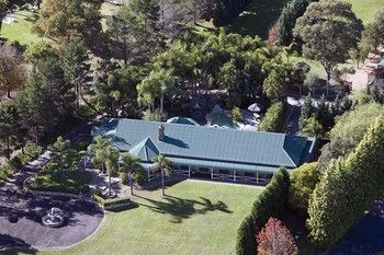 Relaxin - Accommodation Gold Coast 1