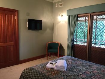 Relaxin - Accommodation Gold Coast 4