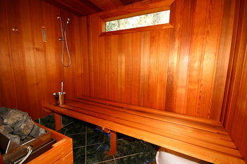 Relaxin - Accommodation Gold Coast 7